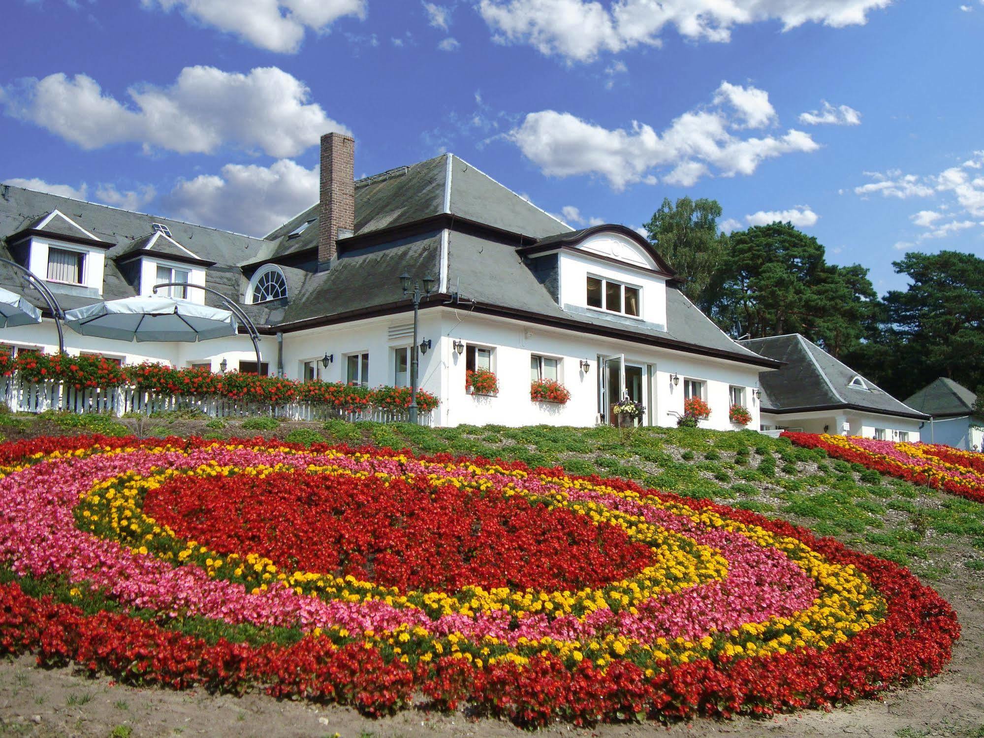 Hotel Residenz Waldoase Heringsdorf  Buitenkant foto
